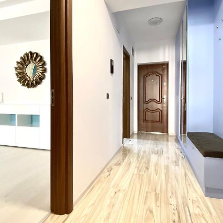Coquette Apartment Brasov Bagian luar foto