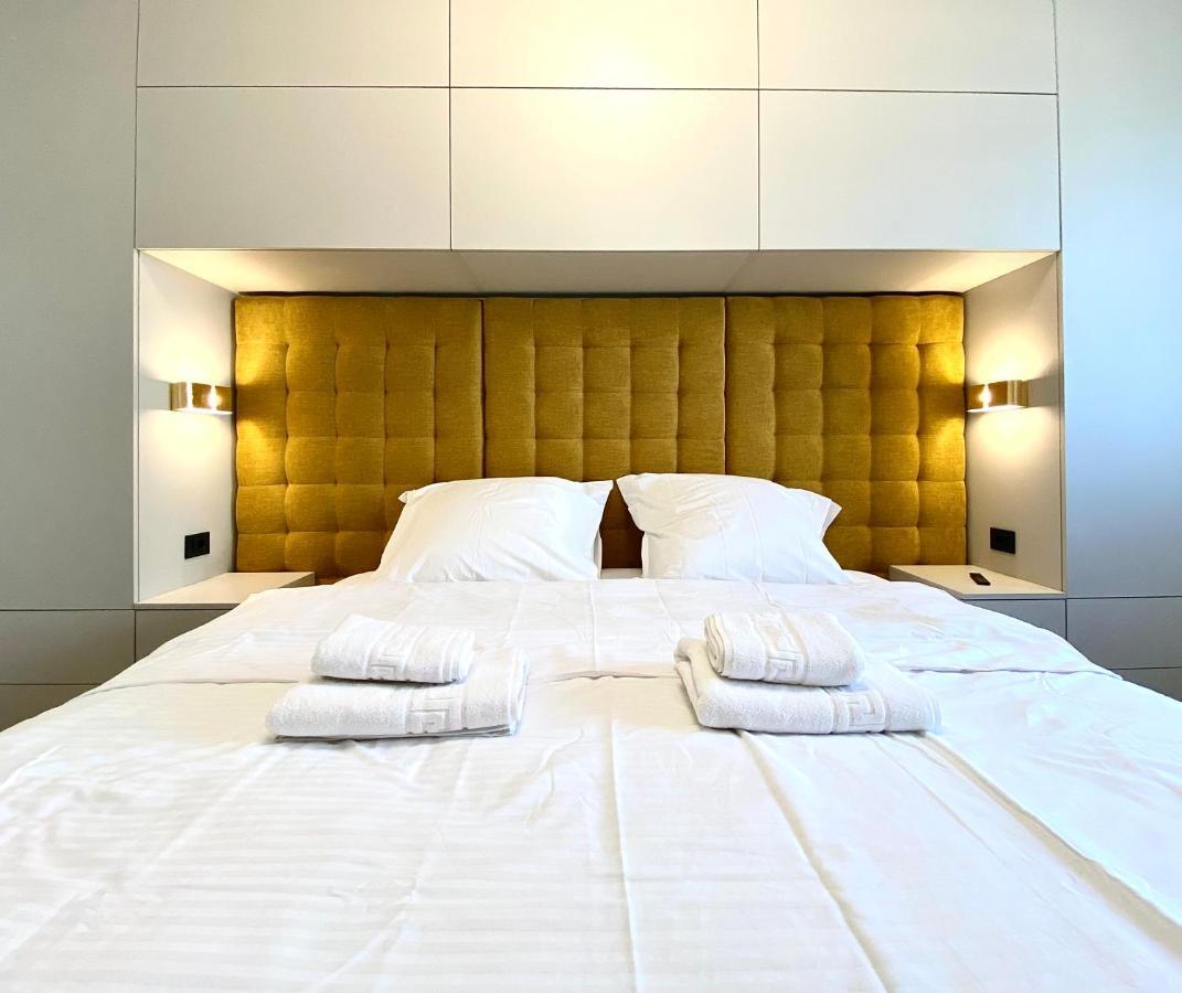 Coquette Apartment Brasov Bagian luar foto