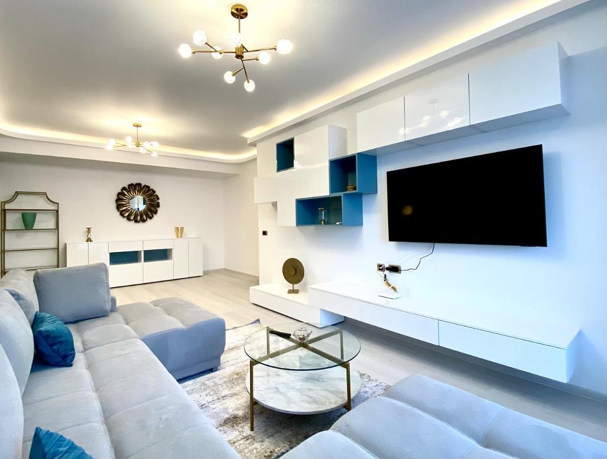 Coquette Apartment Brasov Bagian luar foto