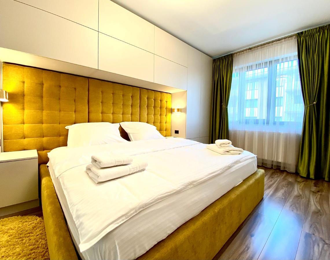 Coquette Apartment Brasov Bagian luar foto