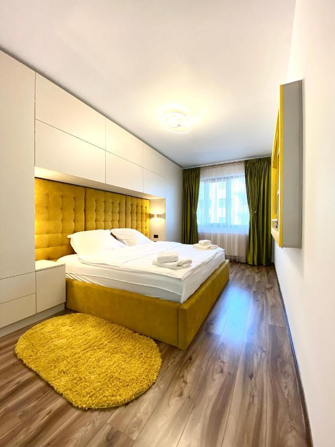 Coquette Apartment Brasov Bagian luar foto
