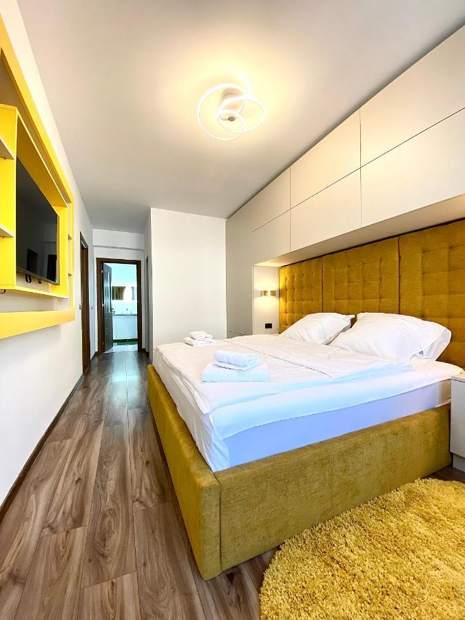 Coquette Apartment Brasov Bagian luar foto